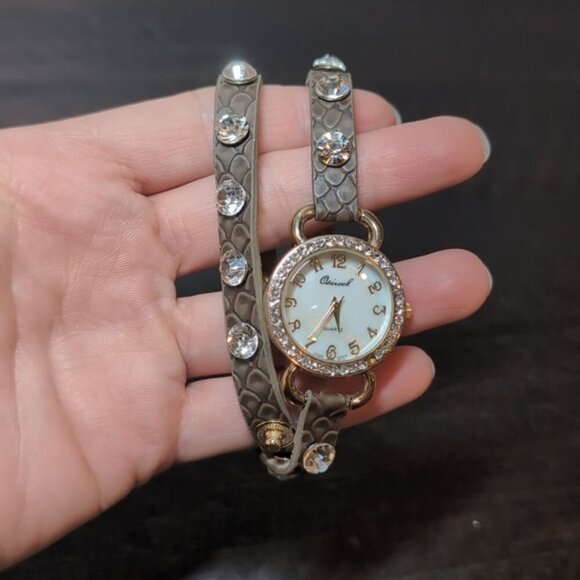 Osirock Quartz Wrap Bracelet Watch Faux Leather Faux Diamond Gold Rhinestone - Picture 3 of 10